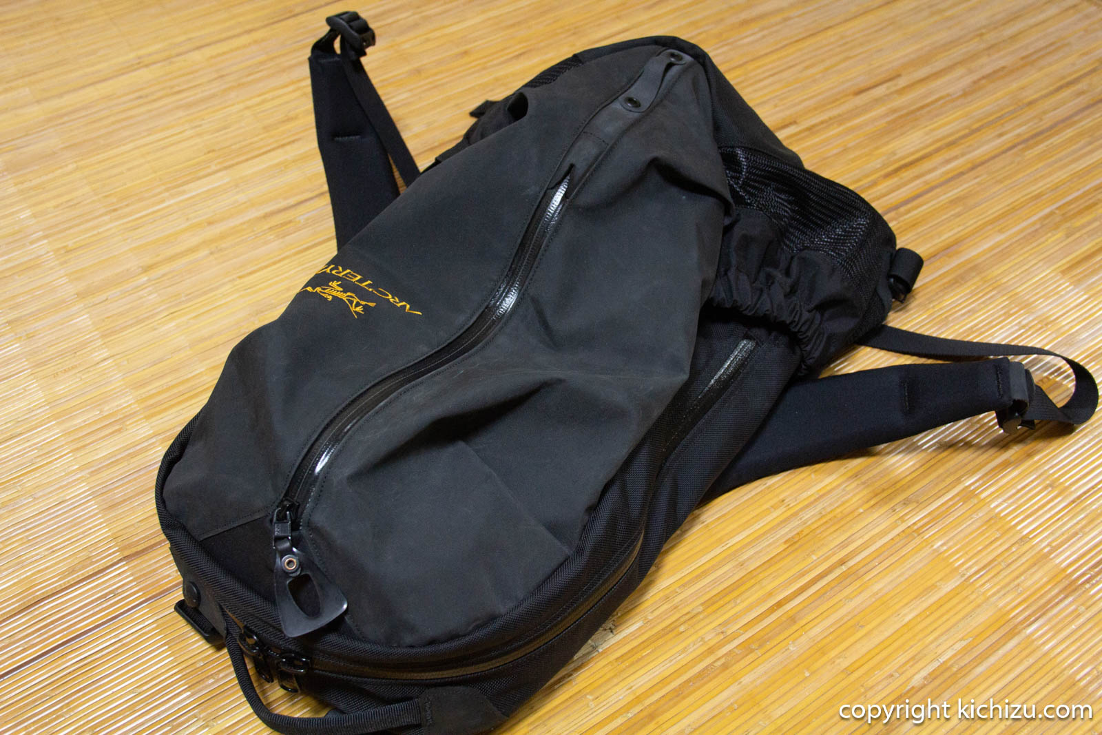 アークテリクス Arro22は高校生の通学鞄として使えるか試してみた | 吉図's