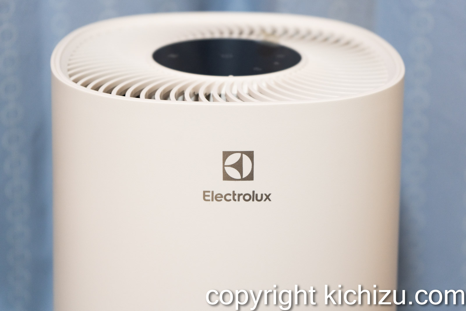 冷暖房/空調 空気清浄器 おしゃれ海外家電メーカーElectroluxの空気清浄機 Flow A3 UVを購入 