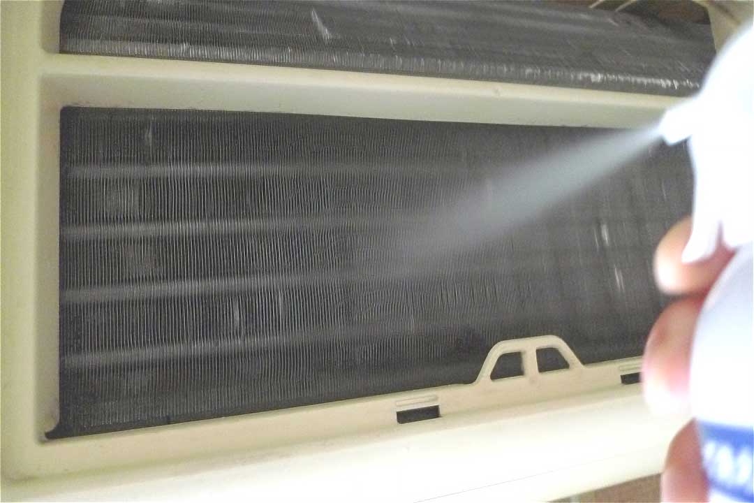 フィンに吹きかける