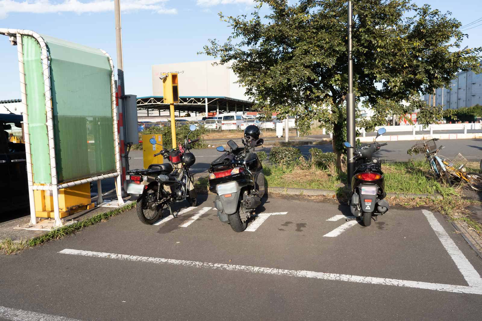 バイク置き場